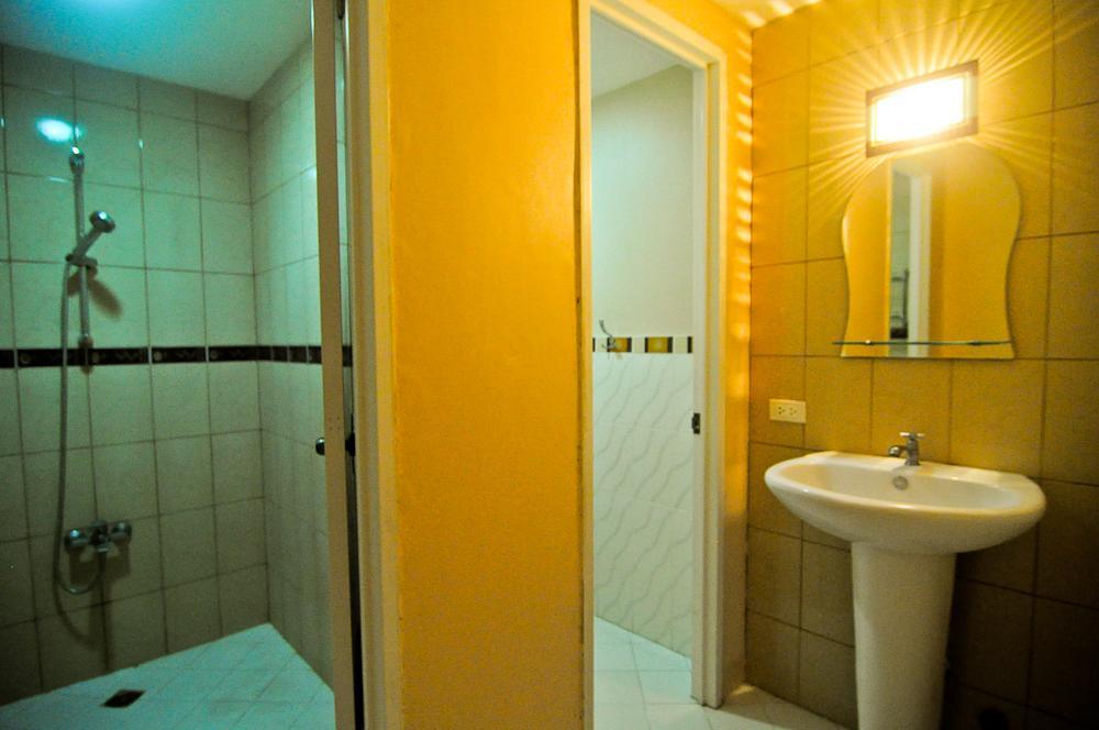 The Royal Coast Tourist Inn Panglao Dış mekan fotoğraf